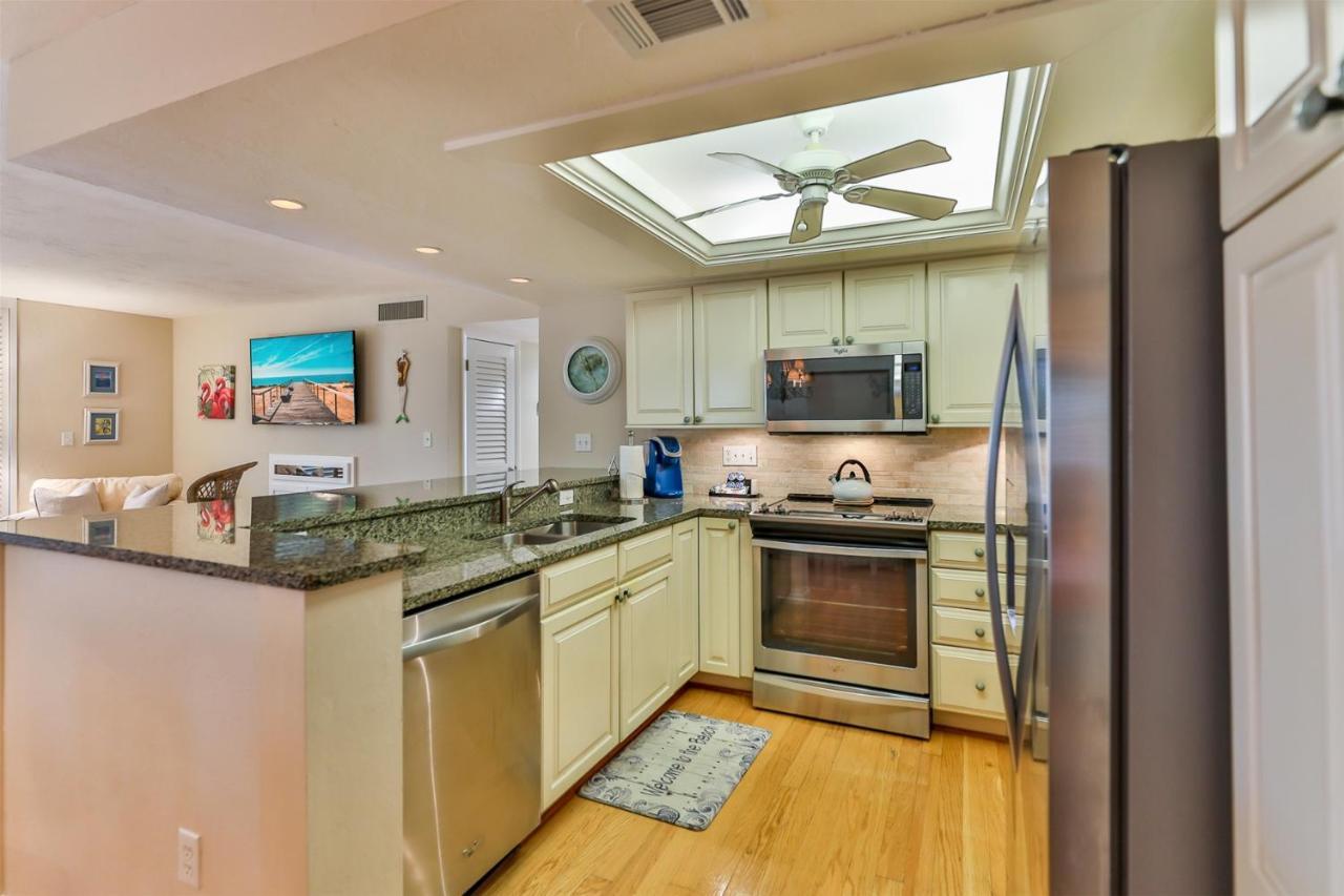 Compass Point 221 Apartment Sanibel Exterior photo